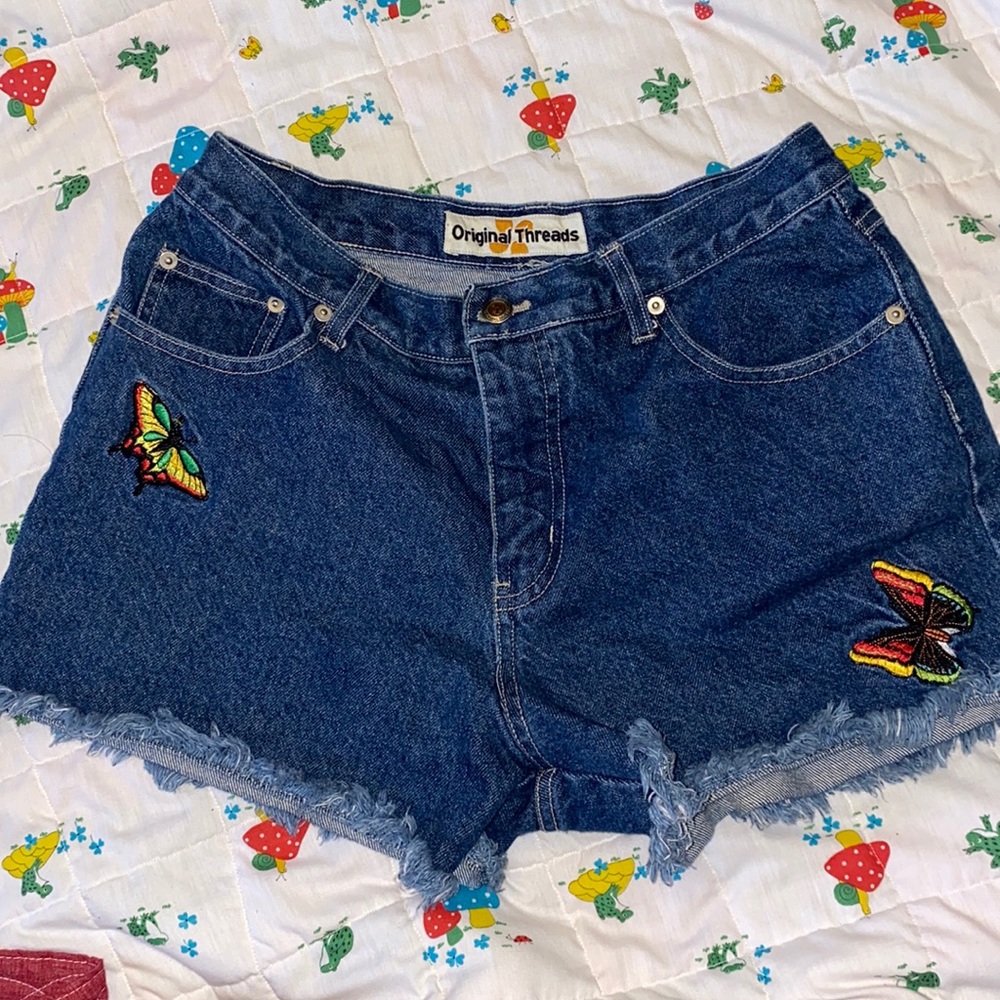 Vintage embroidery shorts